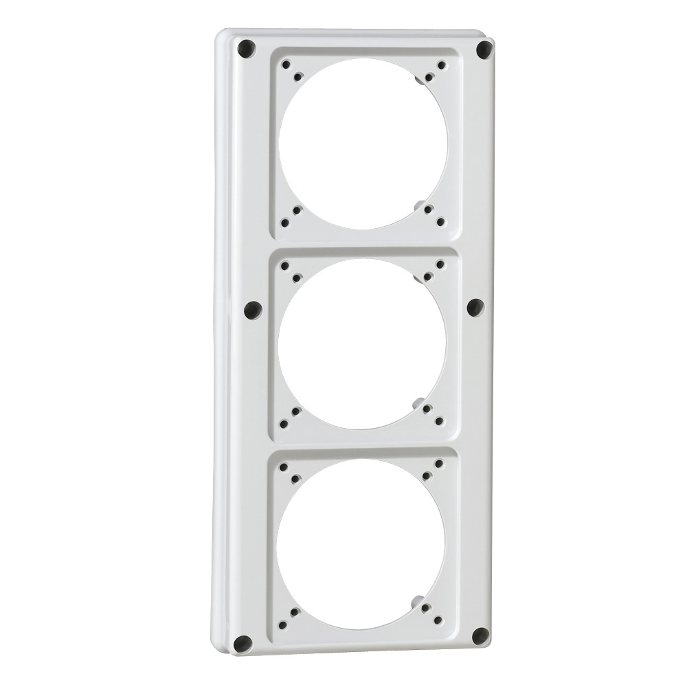 PLACA PLASTICO P/3 TOMAS BLANCO 16A P17 057714