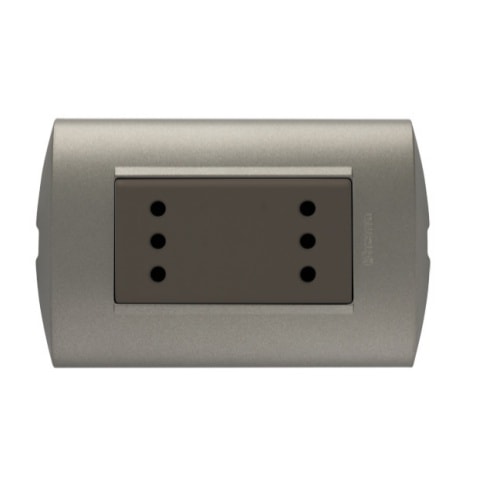 TOMACORRIENTE DOBLE 3 EN LINEA MINK 2P+T 10A 250V PLACA TERRA AE2113E2GTI