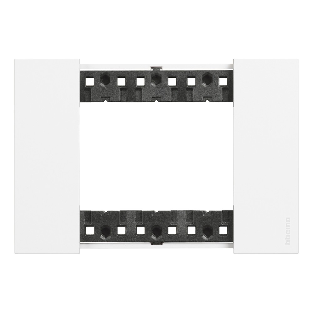 PLACA PLASTICO 3 MOD BLANCO LIVING NOW KA4803KW